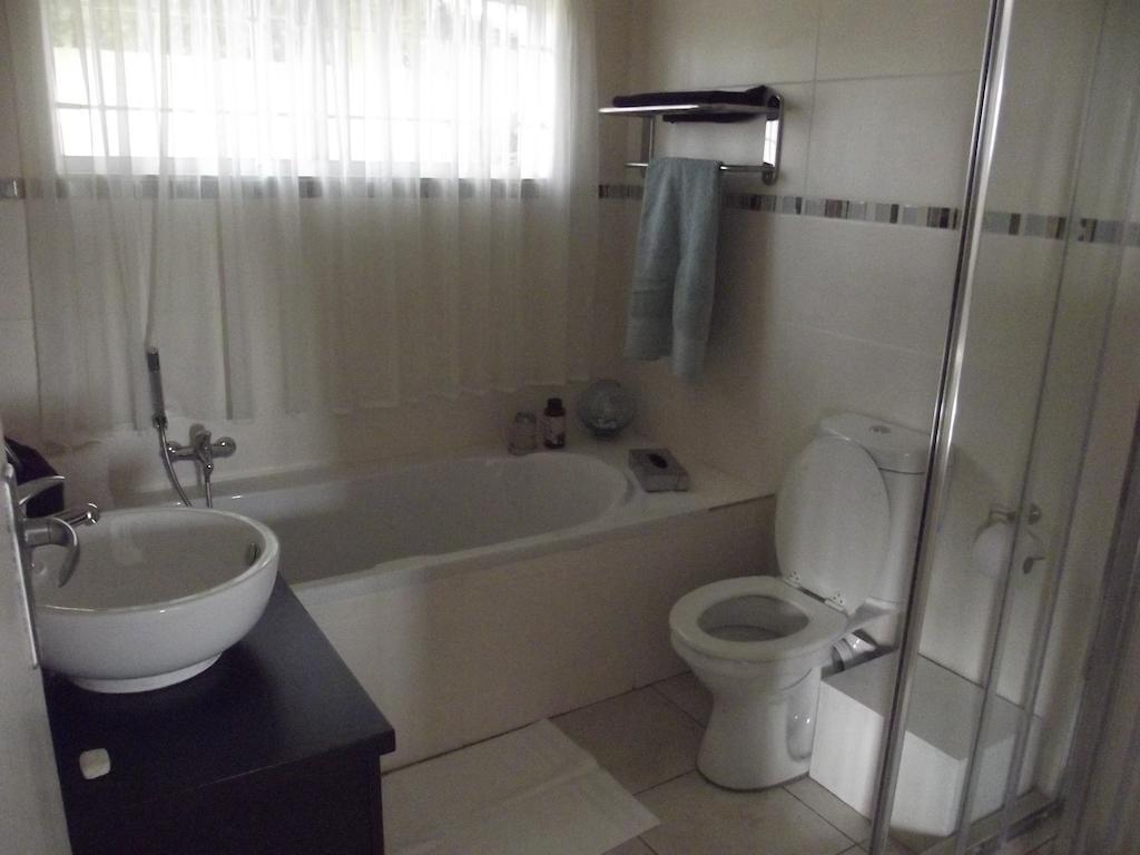 Lala Nathi Hotel Midrand Kültér fotó