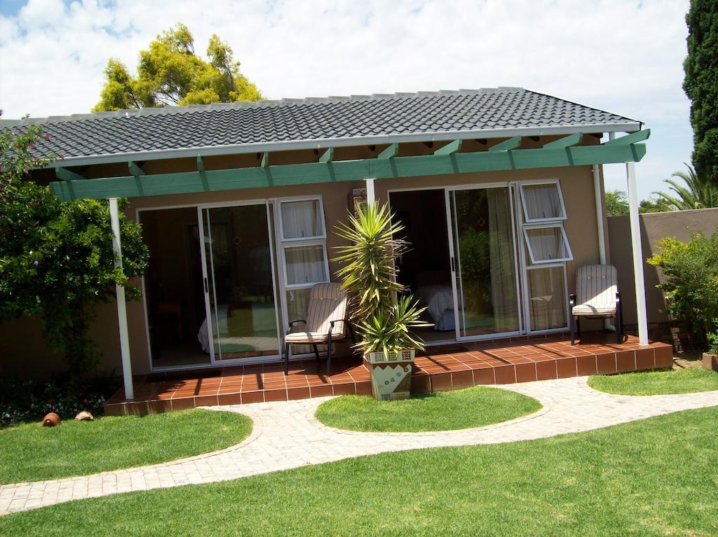 Lala Nathi Hotel Midrand Szoba fotó